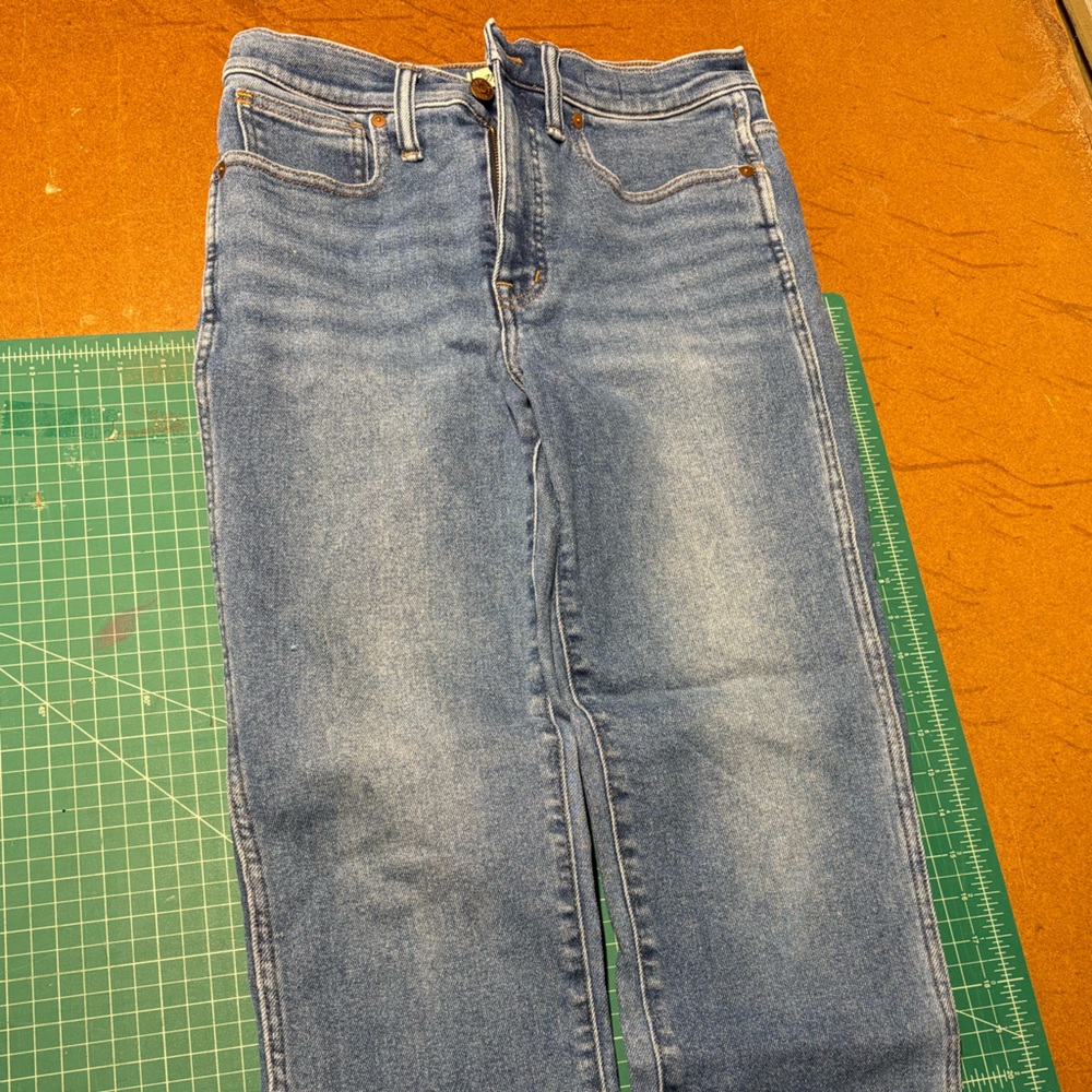 Madewell women’s stovepipe Blue Jeans 27